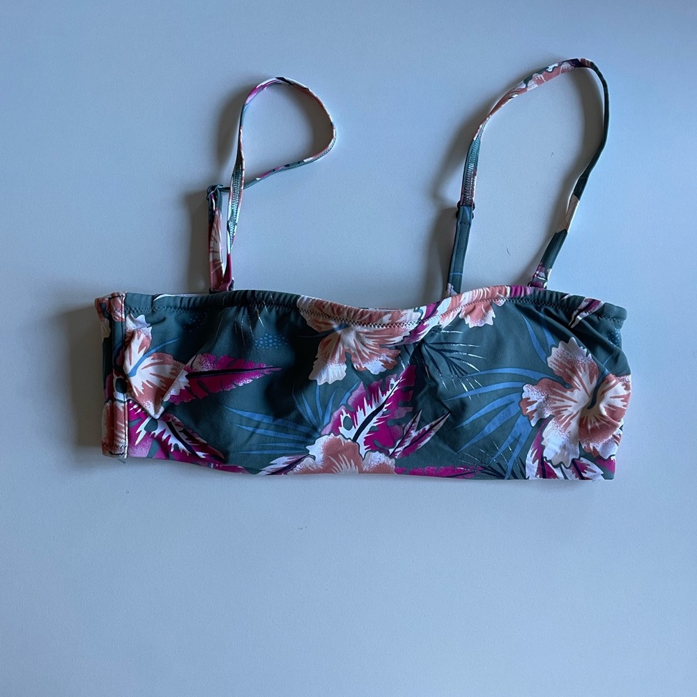 Roxy Floral Bikini Top Size S